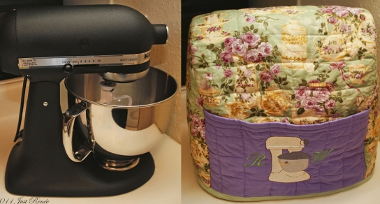 DIY KitchenAid Mixer Cover Free Sewing Pattern